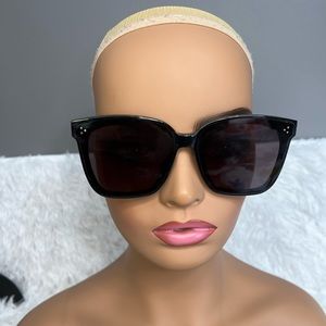 Gentle Monster Dreamer 17 oversized sunglasses